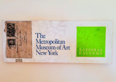 Décoration murale de la chambre Juliette avec une affiche du Metropolitan Museum of Art à La Maison Folia