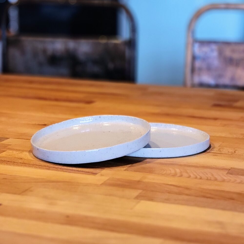 Ensemble de 2 assiettes “ALPHA” en Grès - Élégance Rustique et Artisanal pour Desserts et Entrées