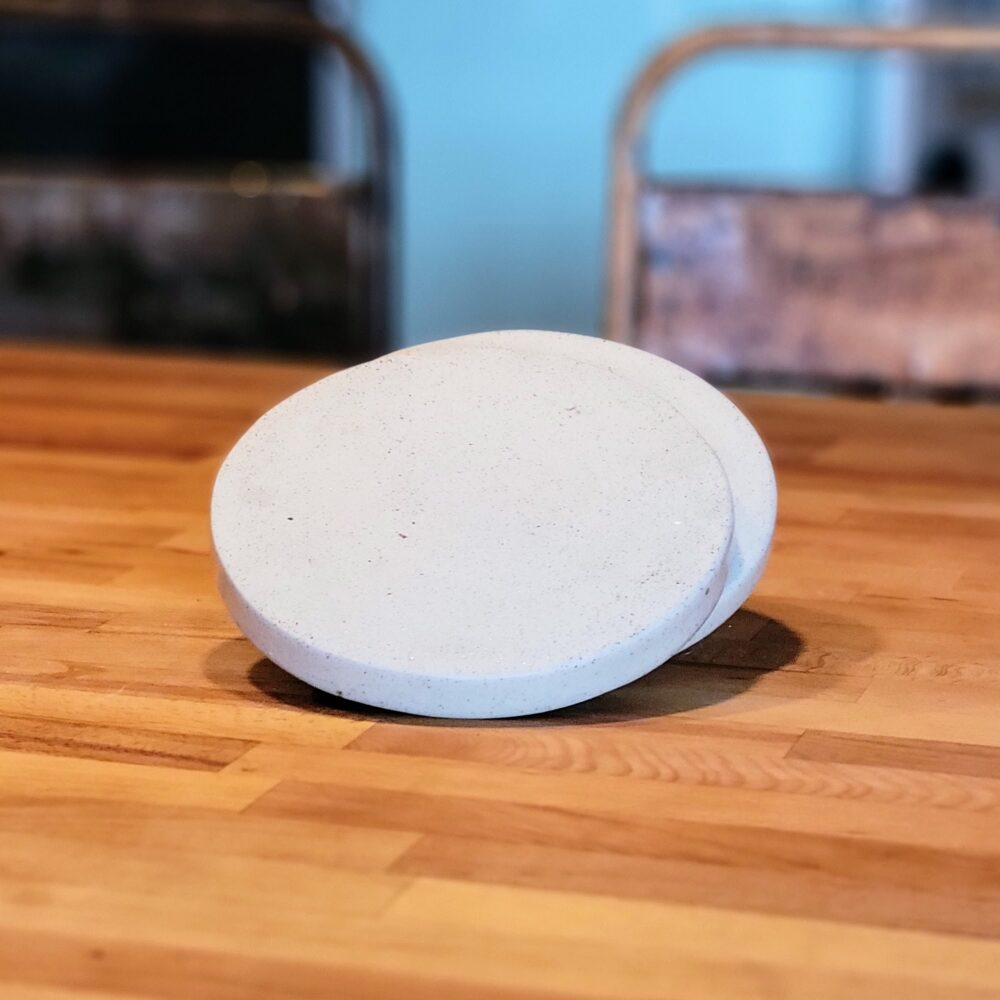 Ensemble de 2 assiettes “ALPHA” en Grès - Élégance Rustique et Artisanal pour Desserts et Entrées – Image 6