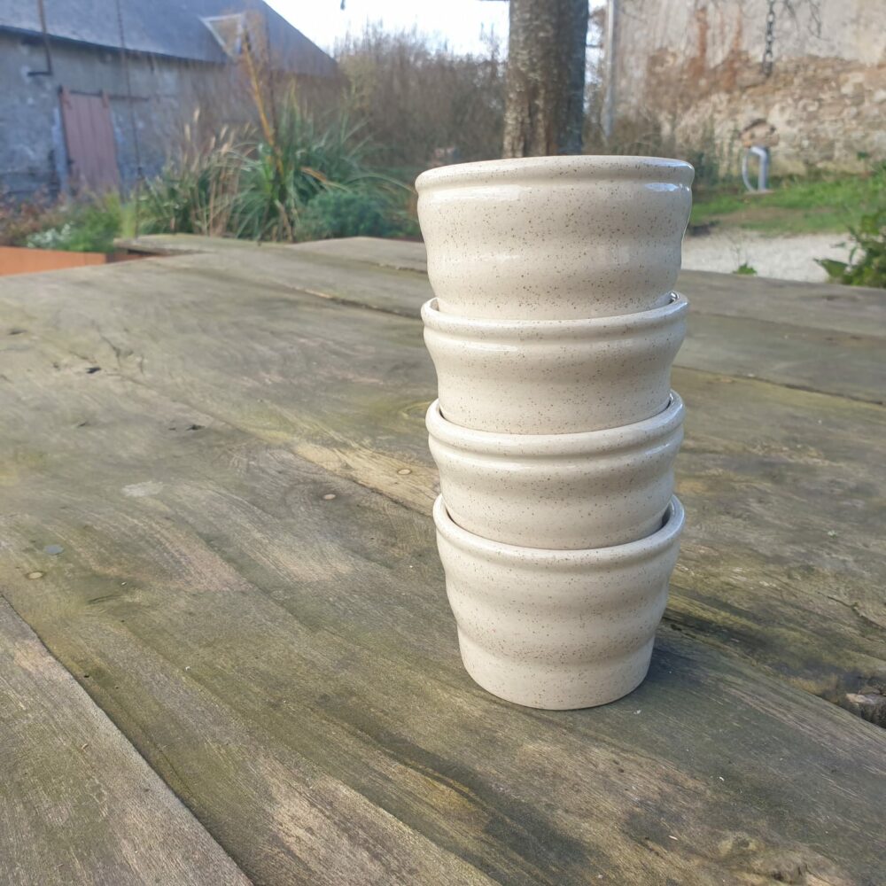 Lot de ramequins ondulés en grès pyrité – Fait main pour apéros, desserts et plus – Image 11