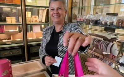Balade Gourmande à Lille : Découvrez les Gaufres Mythiques de la Maison Méert