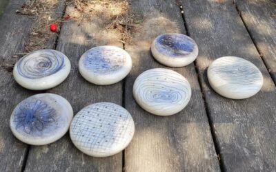 Nouveau porte-savon en grès pyrité : l’élégance artisanale pour votre salle de bain à La Maison Fives