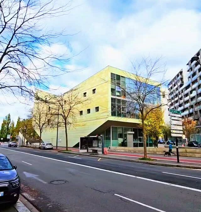 RUN — Auberge Jeunesse, Lille — Matin d’automne, 8 h, dans le quartier de Moulins