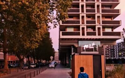 RUN — Résidence du Beffroi, Lille. Matin frais, 7h39, en face de l’hôtel Hermitage