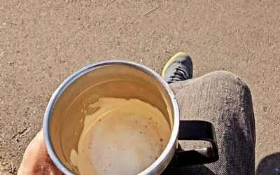 CAFÉ DU MATIN EN TERRASSE de l’atelier de la Maison Fives