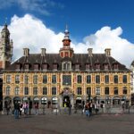 La Vieille Bourse de Lille et le beffroi de la Chambre de commerce